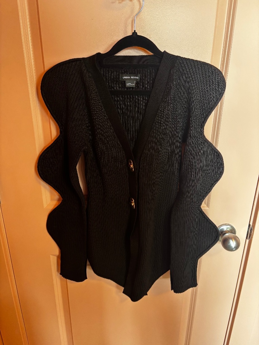 Urban Revivo Wave Sleeve Cardigan
